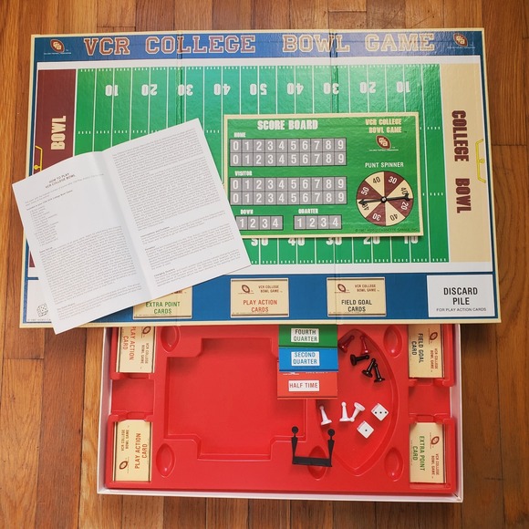 VCR college bowl game video cassette games board game vintage - Picture 3 of 6